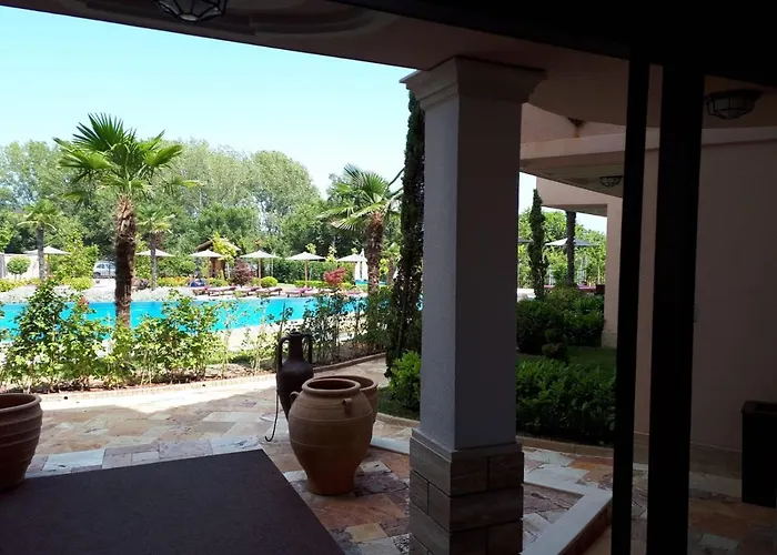 Angel's Sea Castle سوزوبول