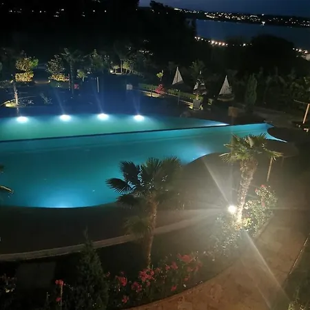 Angel's Sea Castle Apartment
